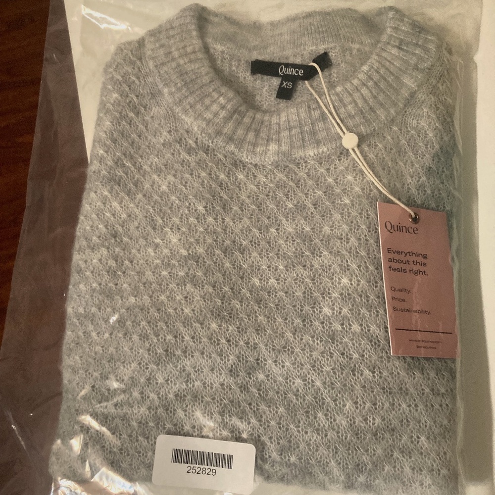Quince Women's Baby Alpaca-Merino Wool Diamond Stitch Crew Sweater XS Light Gray